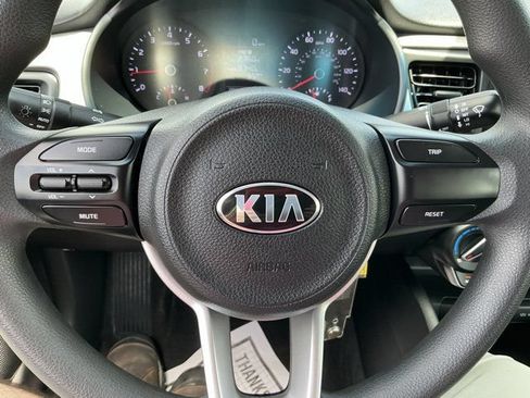 Used 2018 Kia Rio LX FWD image 26