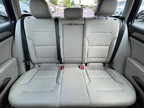 Used 2015 Volkswagen Golf S FWD image 26