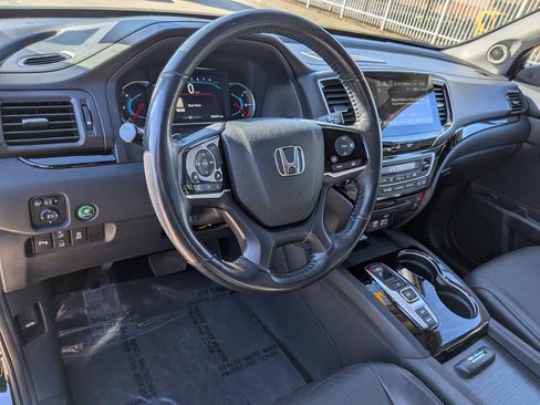 Certified 2020 Honda Pilot Elite image 12