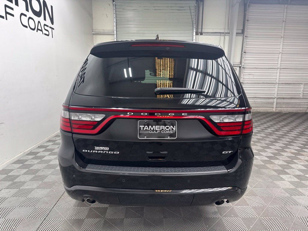 Used 2025 Dodge Durango GT RWD image 8