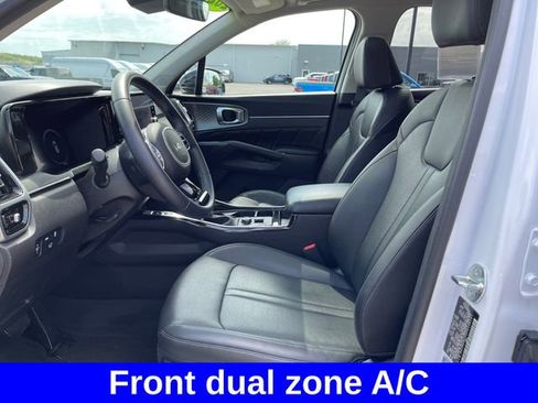 Used 2023 Kia Sorento SX FWD image 9
