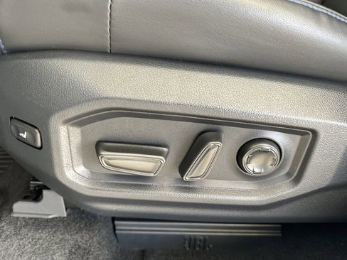 Used 2025 Toyota Tundra Platinum image 15