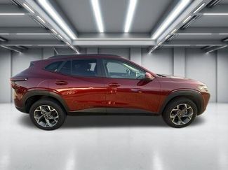 Used 2024 Chevrolet Trax LT FWD video 1