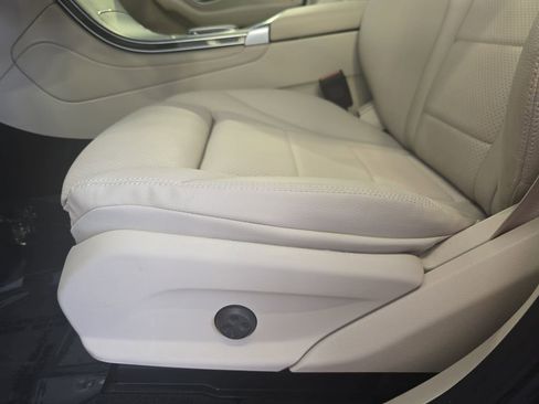 Certified 2022 Mercedes-Benz GLC 300 image 29