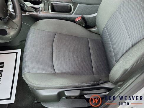 Used 2018 Chevrolet Cruze LT FWD image 17