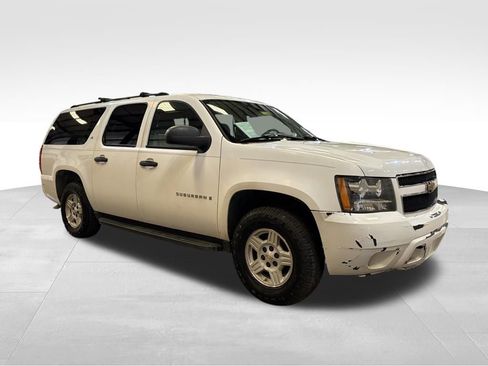 Used 2007 Chevrolet Suburban LS image 5