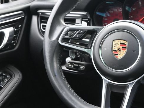 Used 2020 Porsche Macan S AWD/4WD image 23
