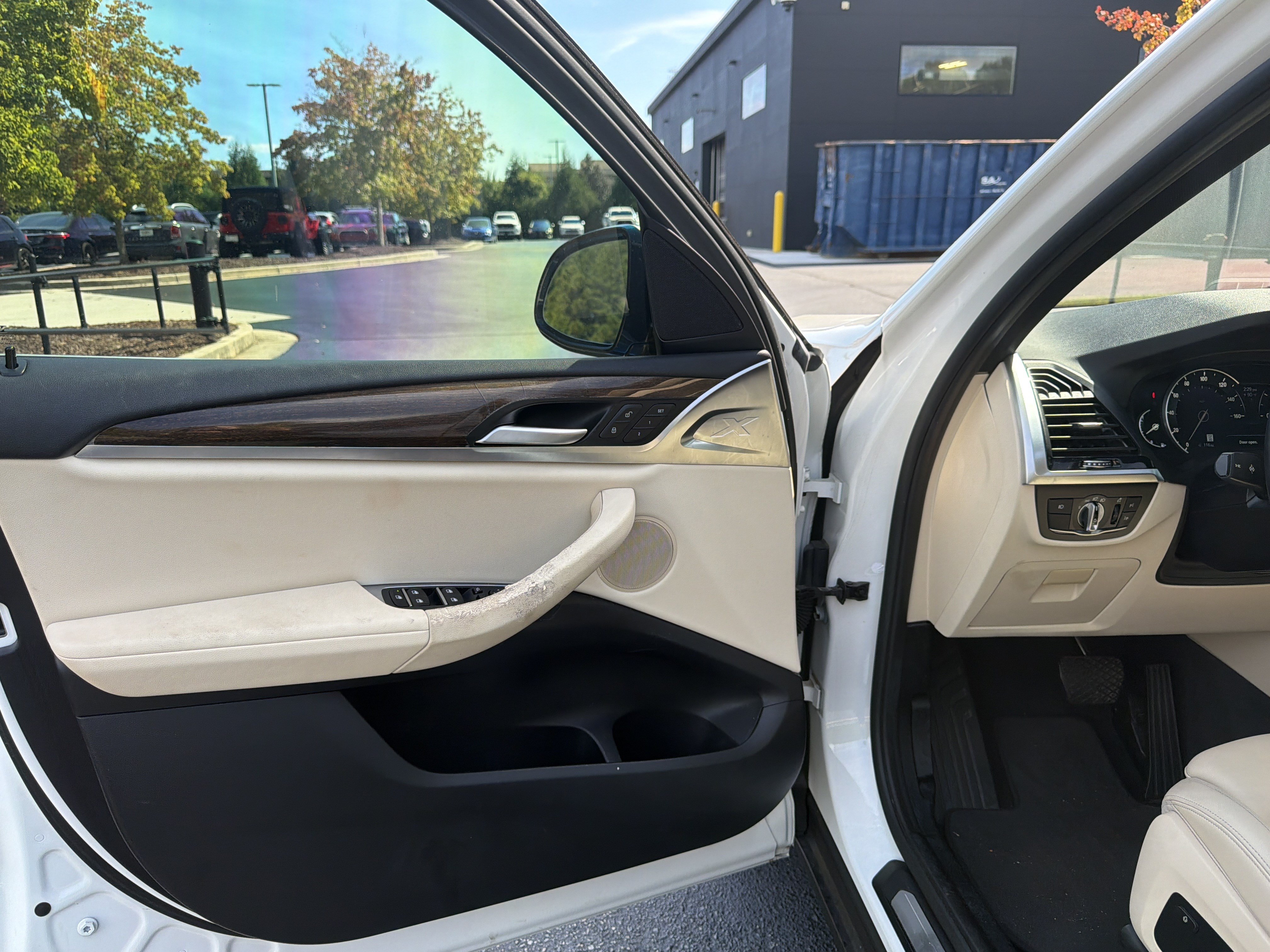 Used 2019 BMW X3 sDrive30i RWD image 16