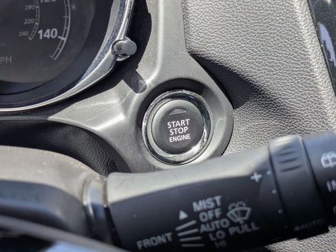 Used 2025 Mitsubishi Outlander Sport SE AWD/4WD image 24