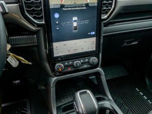 New 2025 Ford Ranger XLT w/ Equipment Group 301A High image 37