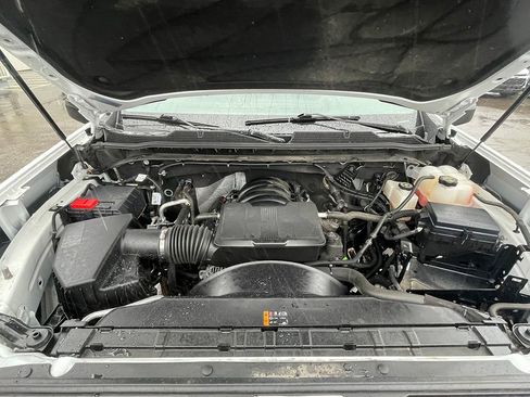 Used 2025 Chevrolet Silverado 2500 LT w/ Convenience Package image 32