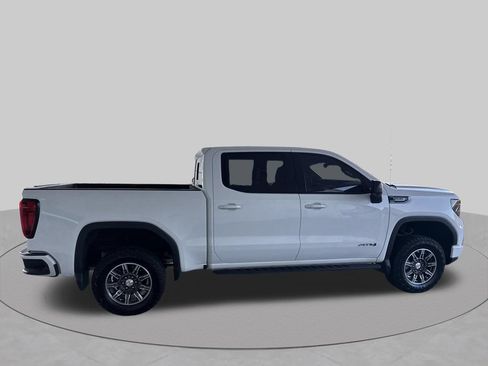 Used 2024 GMC Sierra 1500 AT4 w/ AT4 Premium Package AWD/4WD image 10