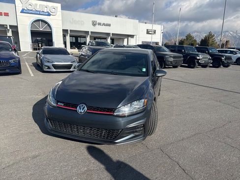 Used 2018 Volkswagen GTI S image 2