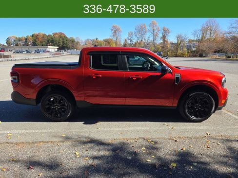 Used 2023 Ford Maverick Lariat w/ Lariat Luxury Package image 6
