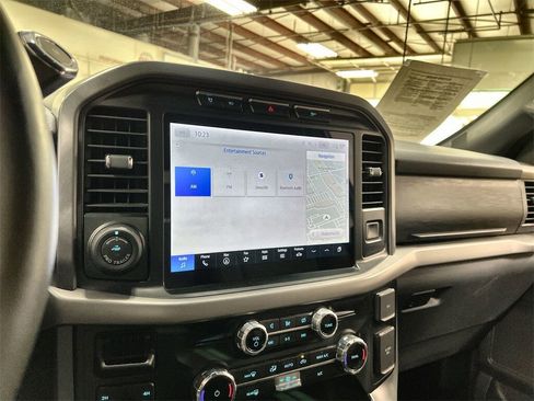 Used 2024 Ford F150 XLT w/ Mobile Office Package image 31