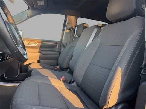 Used 2023 Chevrolet Silverado 1500 LT image 10