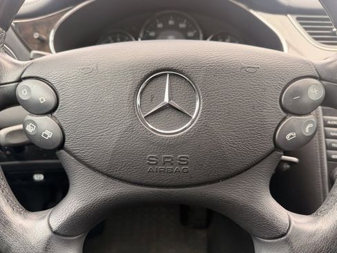Used 2008 Mercedes-Benz CLS 550 image 23