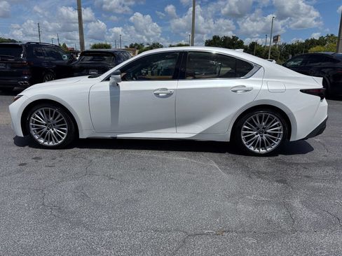 Used 2025 Lexus IS 300 w/ Premium Package RWD image 8
