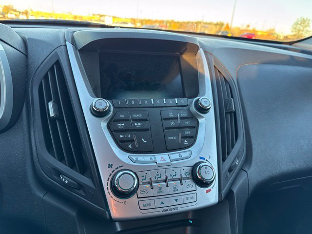 Used 2012 Chevrolet Equinox LT w/ Driver Convenience Package AWD/4WD image 9