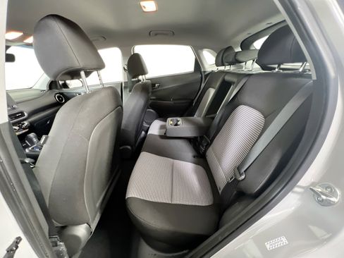Used 2023 Hyundai Kona SE FWD image 22