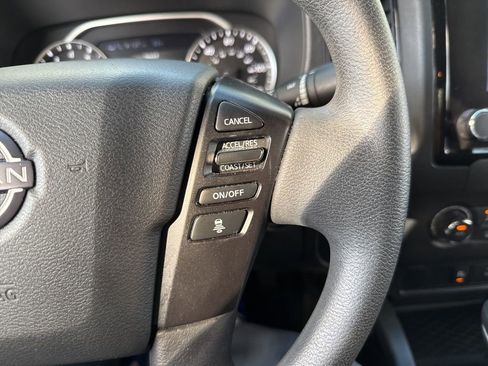 Used 2023 Nissan Frontier SV w/ Midnight Edition Package image 33