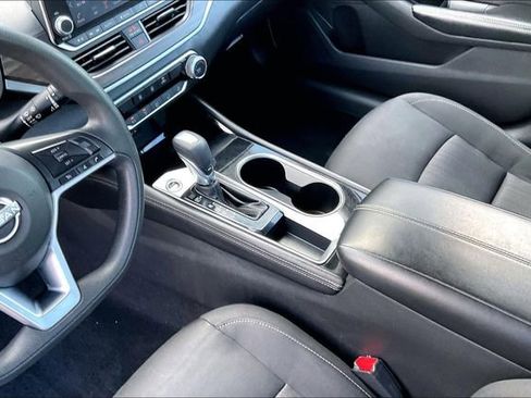 Certified 2023 Nissan Altima 2.5 SV image 17