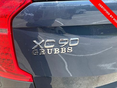 Certified 2023 Volvo XC90 B6 Plus image 42