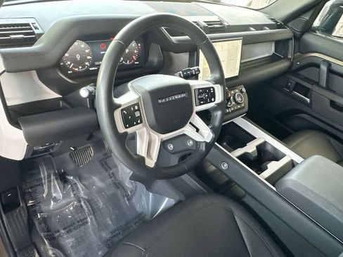 Used 2025 Land Rover Defender 110 S AWD/4WD image 13