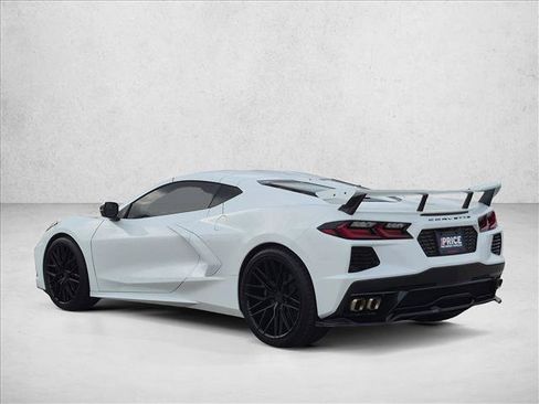 Used 2025 Chevrolet Corvette Stingray Coupe w/ 1LT RWD image 8