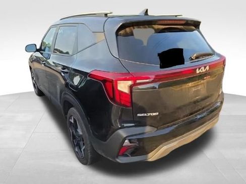 Used 2025 Kia Seltos S AWD/4WD image 5