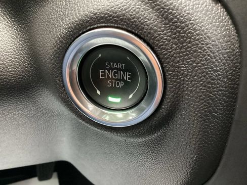 Used 2025 Chevrolet Silverado 1500 Custom AWD/4WD image 19