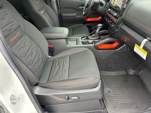 New 2025 Nissan Frontier PRO-4X image 13