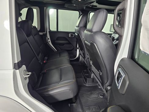 New 2025 Jeep Wrangler Sahara image 32