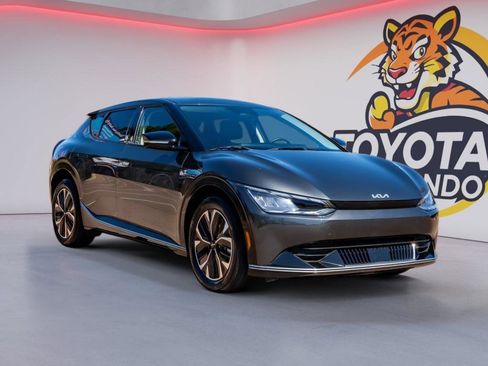 Used 2024 Kia EV6 Wind image 3