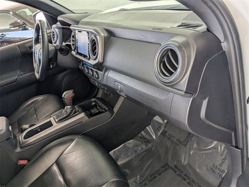 Used 2021 Toyota Tacoma TRD Pro image 38