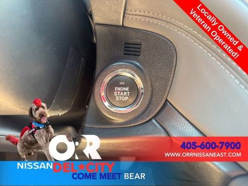 Used 2025 Subaru Outback Onyx Edition AWD/4WD image 30