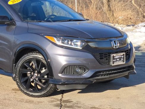 Used 2021 Honda HR-V Sport image 2