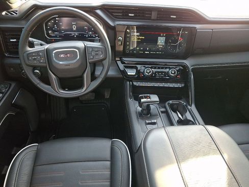 Used 2025 GMC Sierra 1500 AT4X image 11