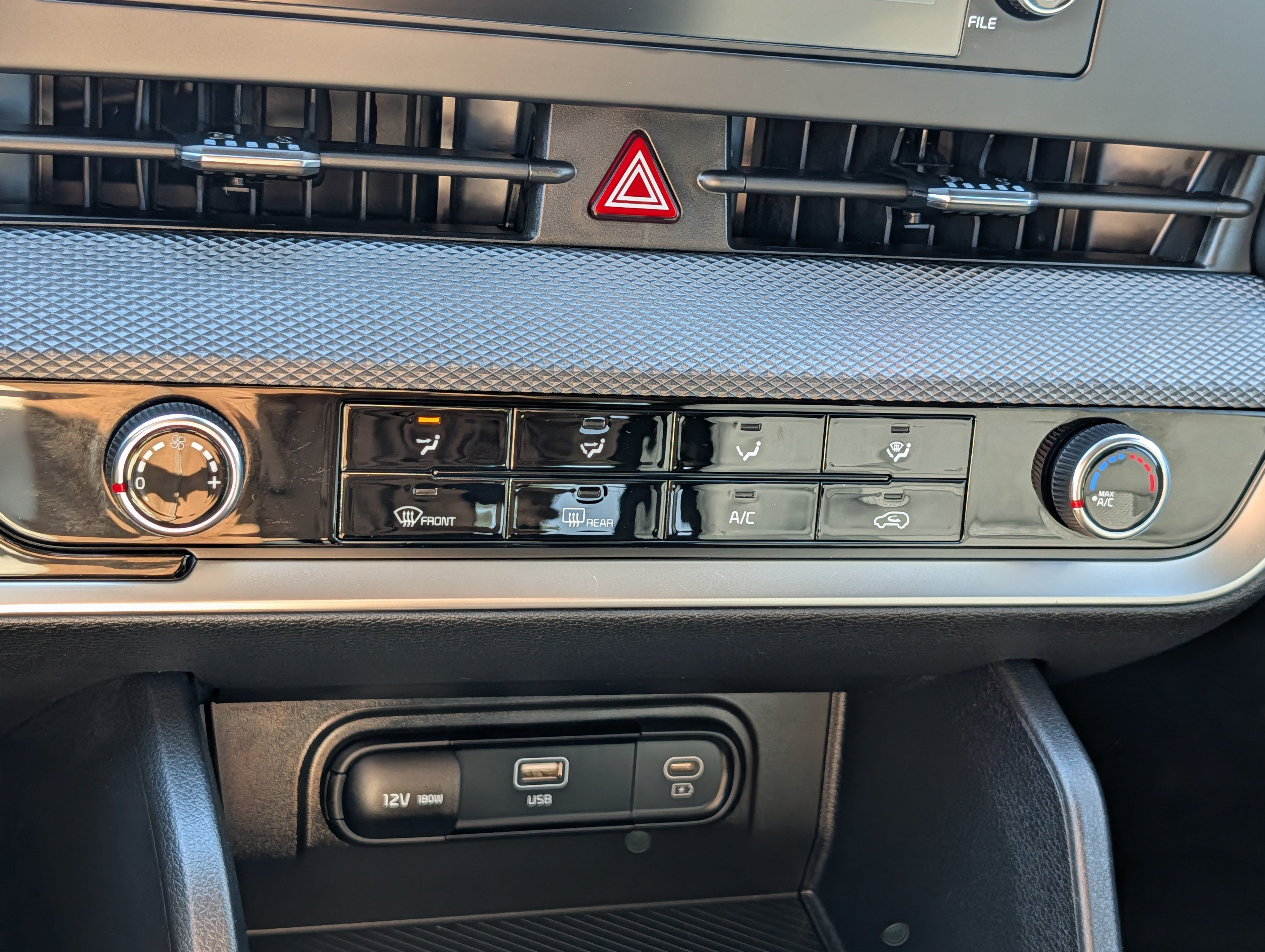 Certified 2024 Kia Sportage LX AWD/4WD image 23