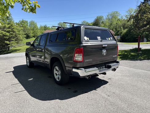 Used 2019 RAM 1500 Big Horn AWD/4WD image 6