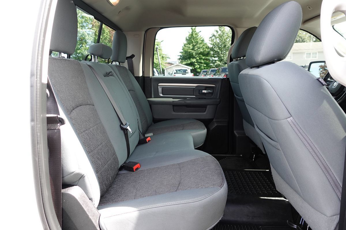 Used 2017 RAM 1500 Big Horn AWD/4WD image 33