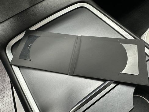 Used 2021 Tesla Model 3 Standard Range Plus image 22