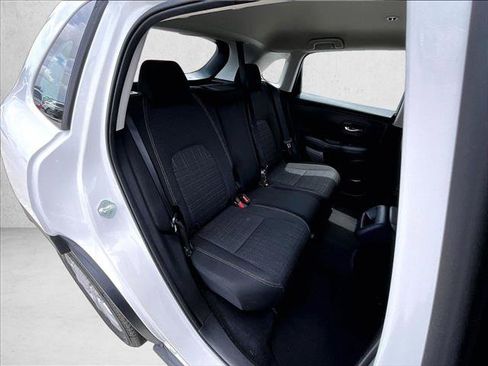 Used 2023 Honda HR-V LX image 28
