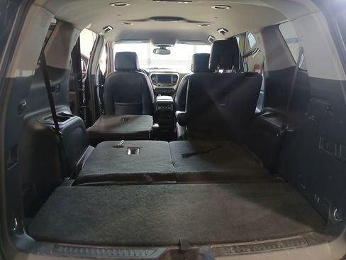 Used 2018 GMC Acadia SLT image 27