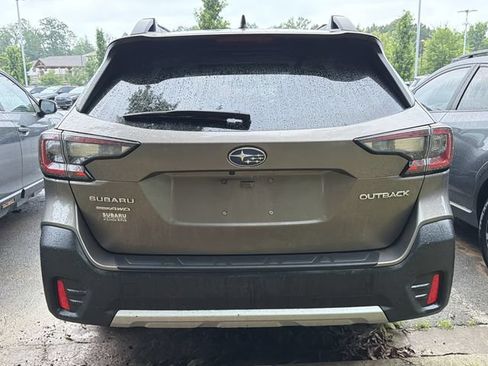 Used 2022 Subaru Outback Limited AWD/4WD image 5