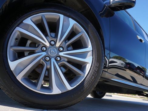 Used 2018 Acura MDX SH-AWD w/ Technology Package image 11