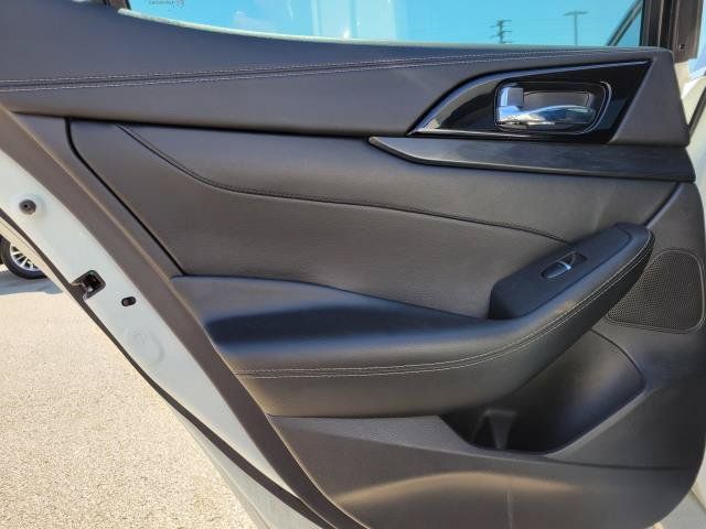 Used 2022 Nissan Maxima Platinum FWD image 8