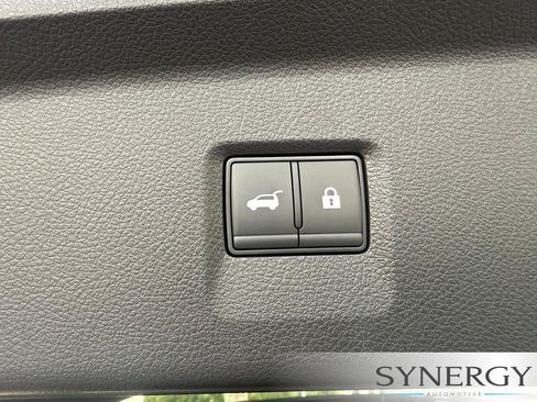 New 2027 INFINITI QX60 Luxe w/ Cargo Package FWD image 34