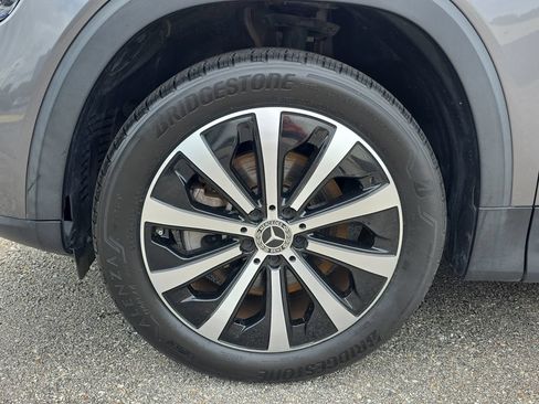 Certified 2022 Mercedes-Benz GLB 250 image 9