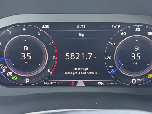 Used 2022 Volkswagen Atlas Cross Sport SE FWD image 21